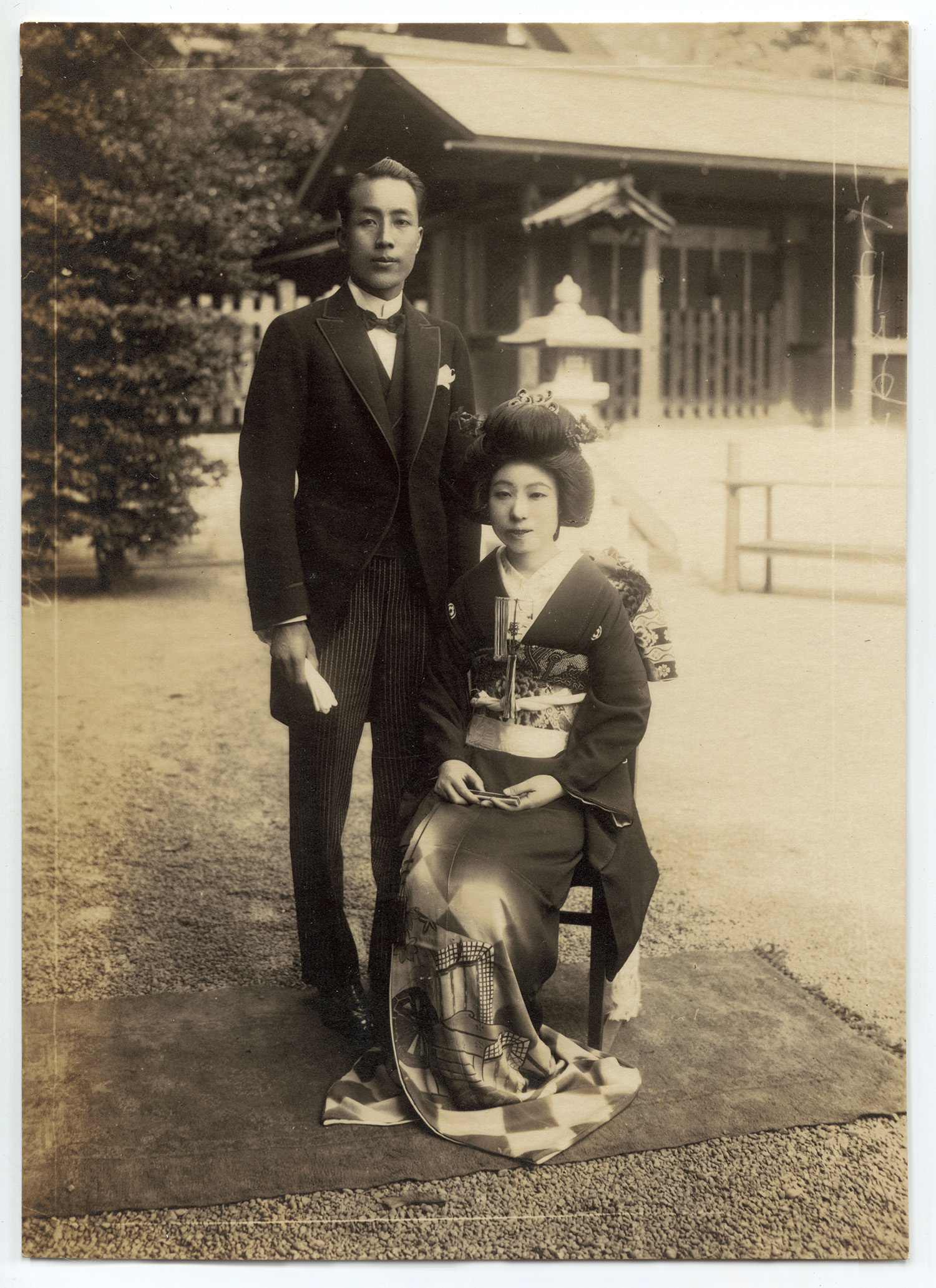 1931年 何德來與何秀子結婚照(乃木神社)

藝術家家屬收藏